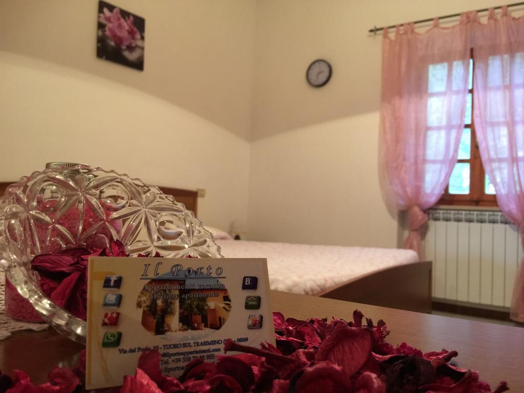 Il Porto Lejlighedshotel Tuoro sul Trasimeno Værelse billede