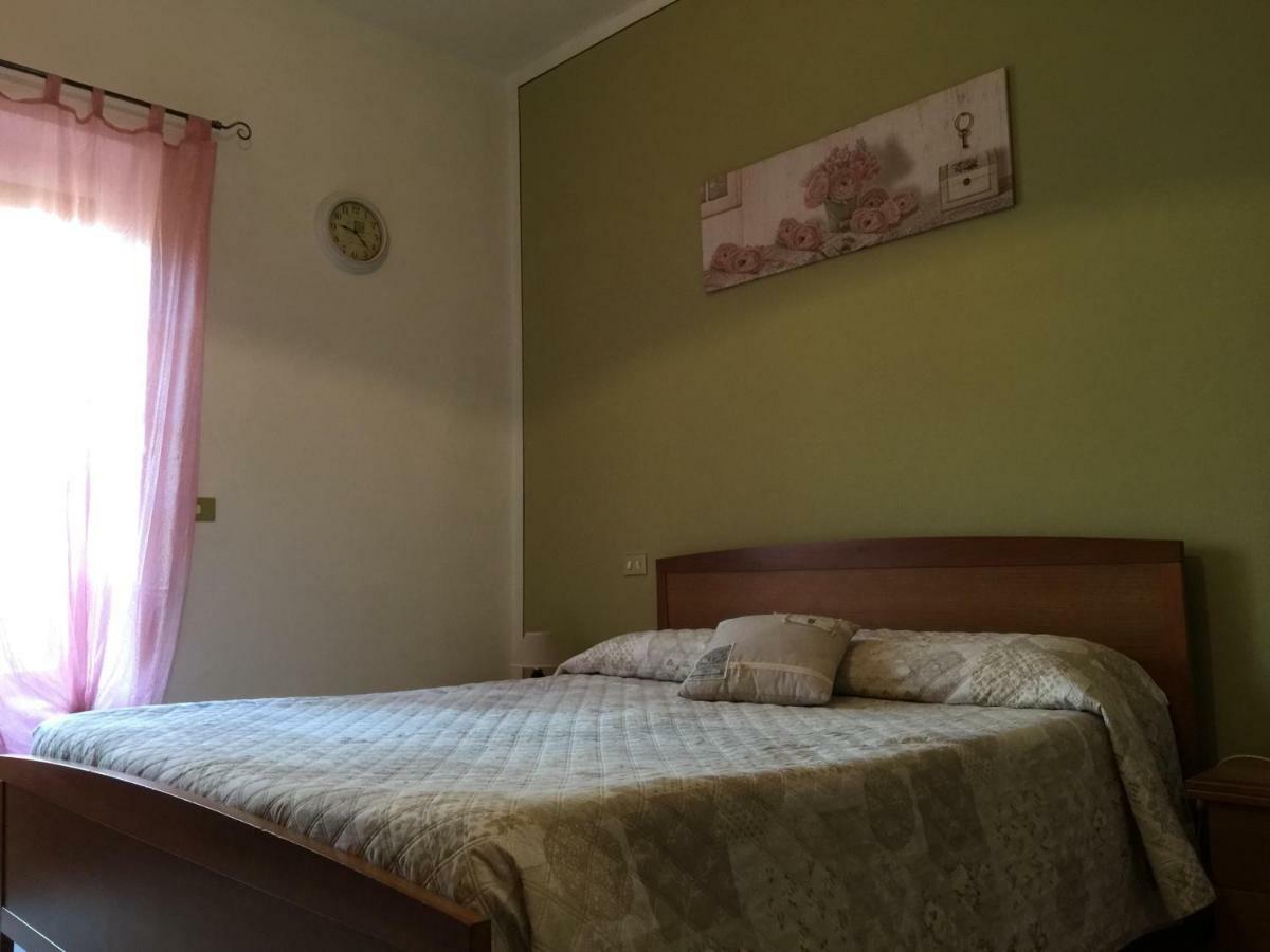 Il Porto Lejlighedshotel Tuoro sul Trasimeno Eksteriør billede